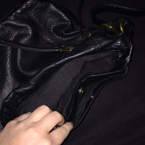 Black crossbody purse - Picture 3 of 4